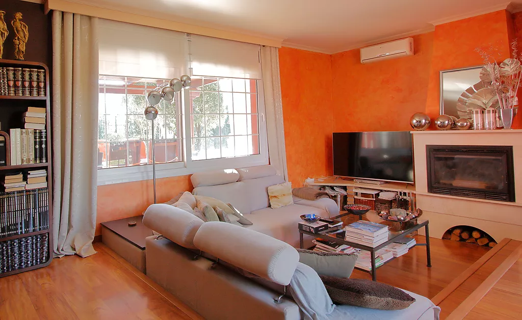 Casa Especial a Palau Girona